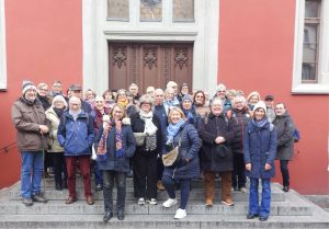 Vorweihnachtlicher Glanz begeistert Bürgergruppe aus Bron!